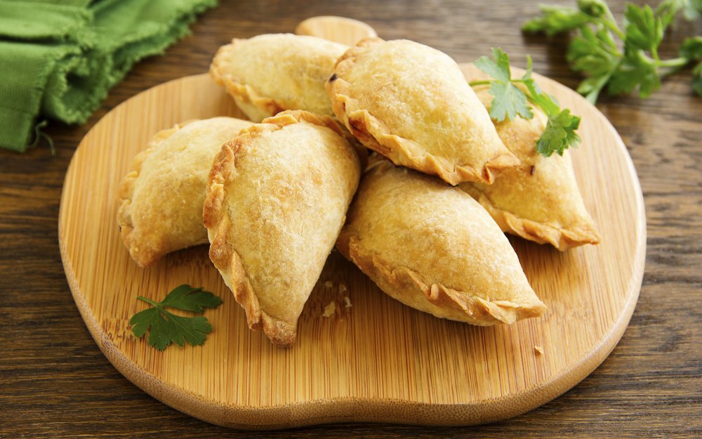 PAWsitively Organic Dog Bakery Organic Beef EmPAWnadas for Dogs | Human-Grade & Handmade